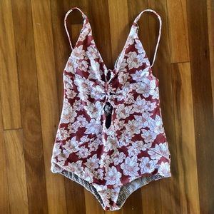 Acacia Kokomo One Piece, Rust Magnolia, M